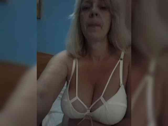 mery8poppins webcam