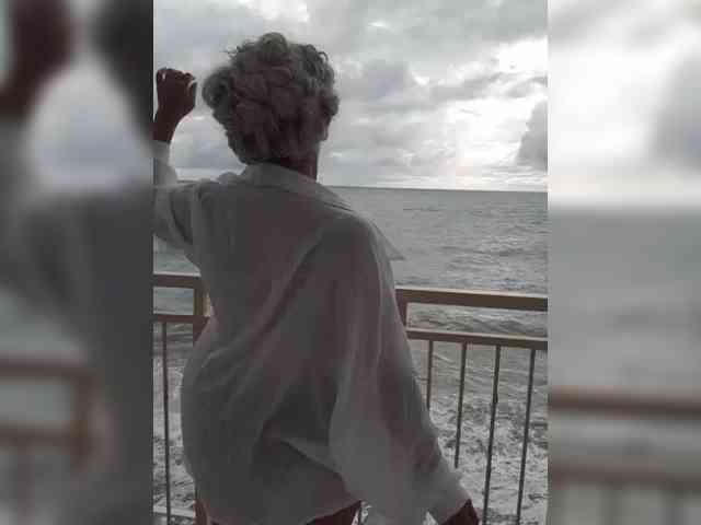 mery8poppins webcam