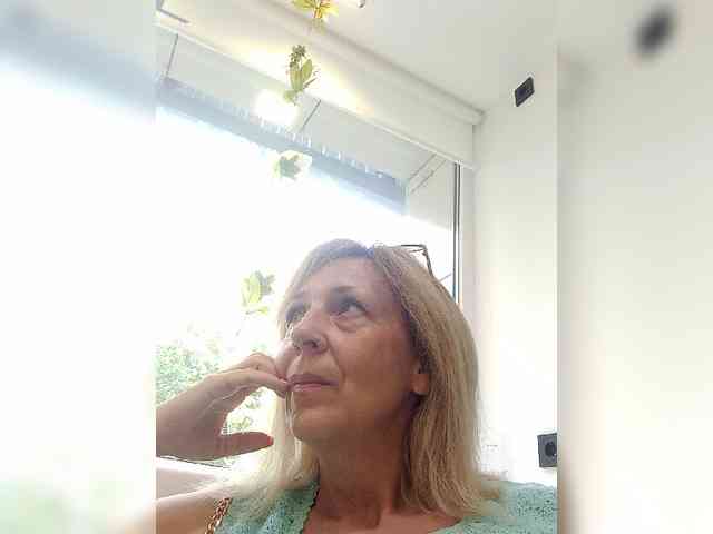 mery8poppins webcam
