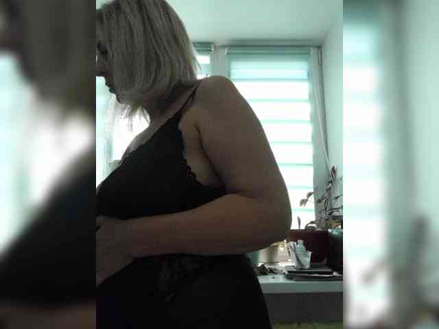 mery8poppins webcam