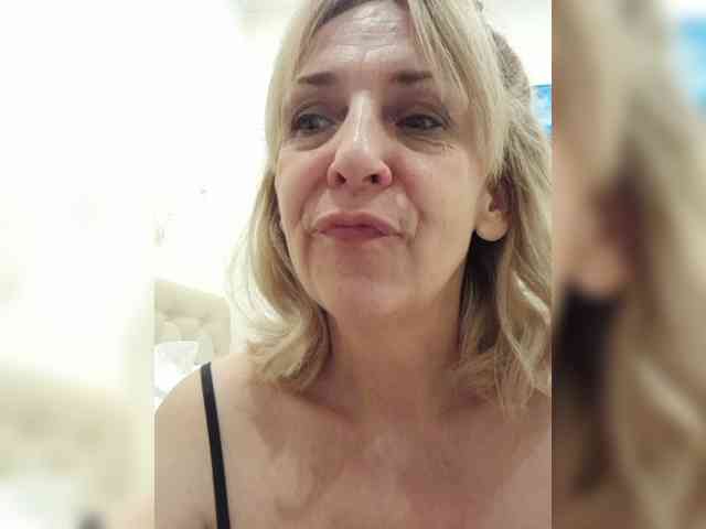 mery8poppins Sex Cam Show