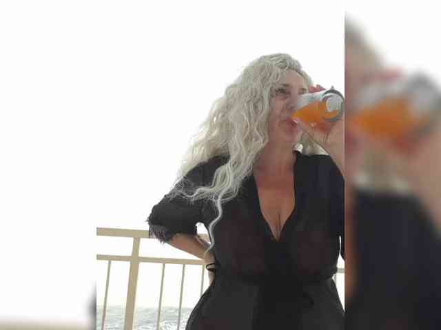 mery8poppins webcam