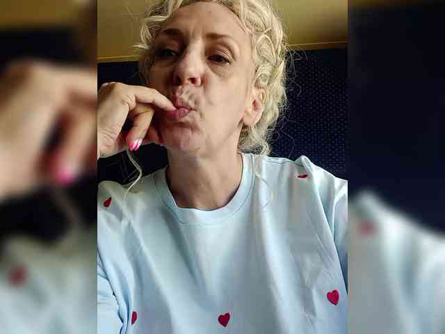 mery8poppins webcam