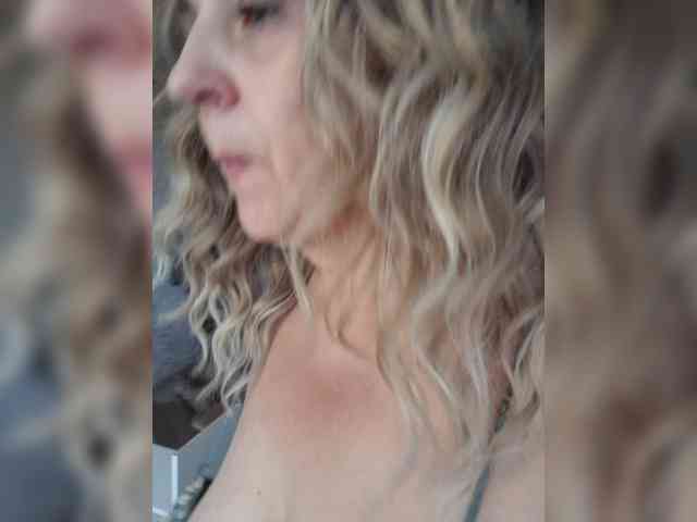 mery8poppins webcam
