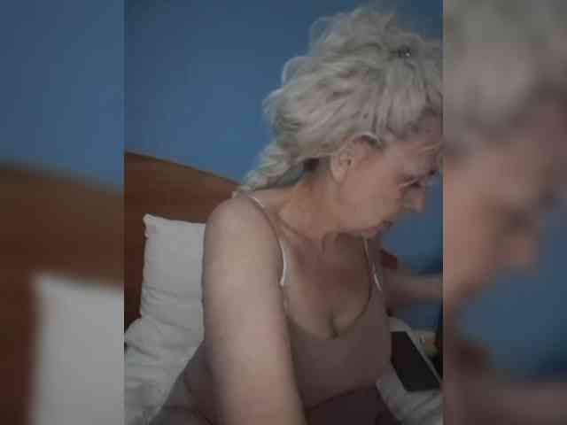 mery8poppins webcam