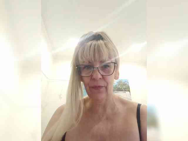 mery8poppins webcam