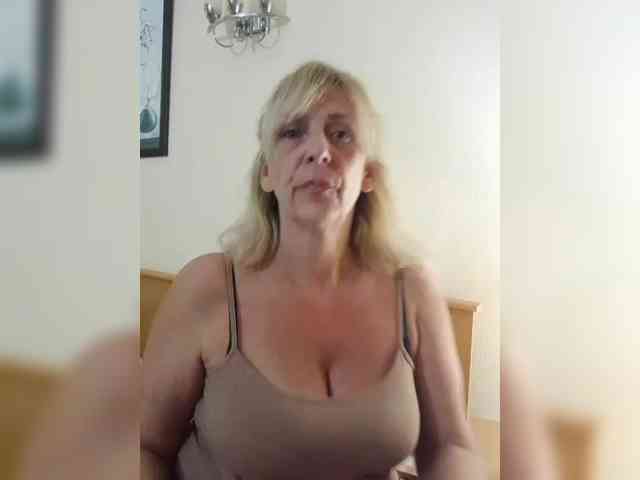 mery8poppins webcam