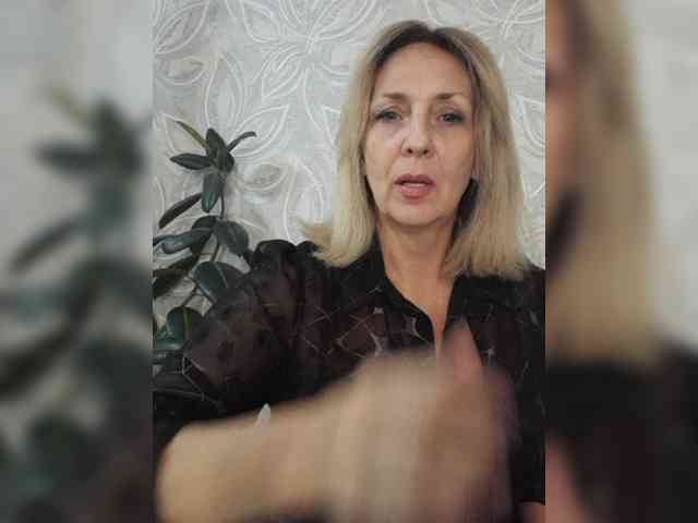 mery8poppins webcam