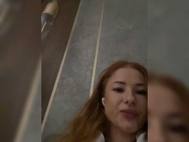 YourBarbiee live webcam show