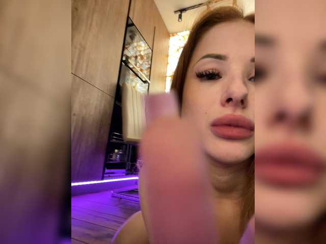 YourBarbiee live cam on BongaCams