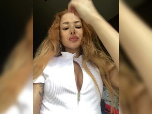 YourBarbiee live cam on BongaCams