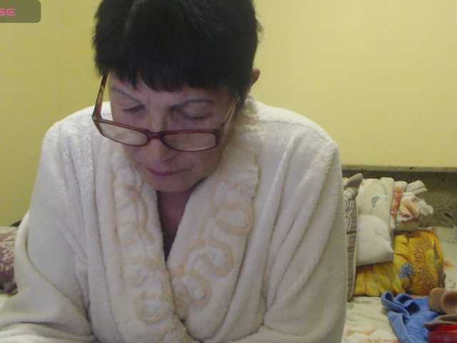 Sandra-Carina, en vivo ahora en BongaCams