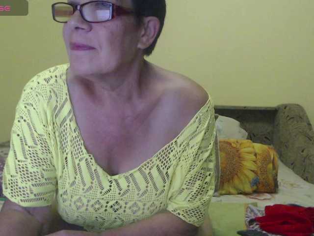 Sandra-Carina live cam on BongaCams