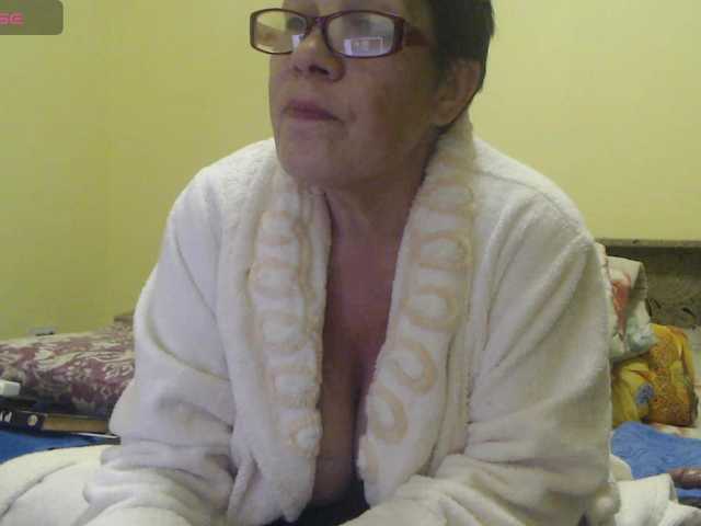 Sandra-Carina live cam on BongaCams
