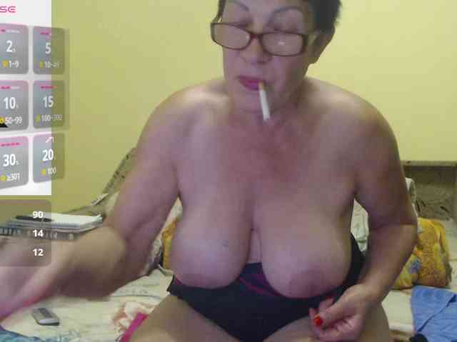 Sandra-Carina live female cam on bongacams