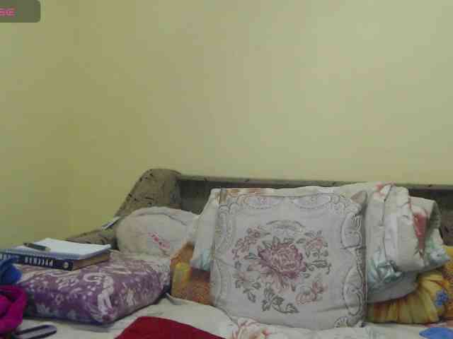 Sandra-Carina live female cam on bongacams
