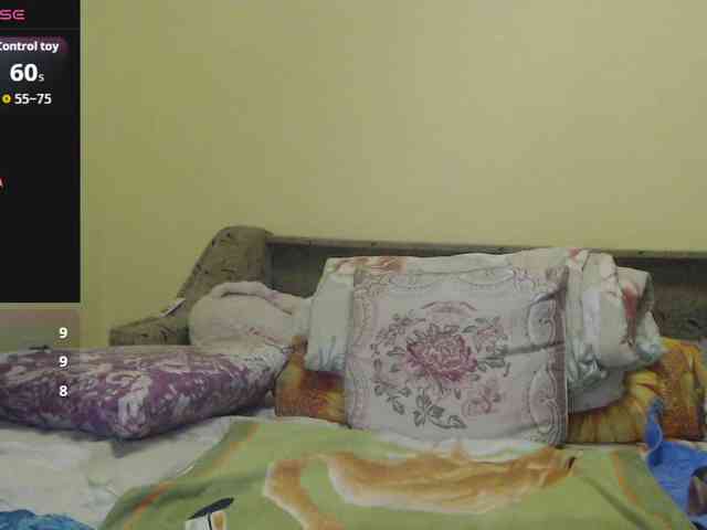 Sandra-Carina live female cam on bongacams