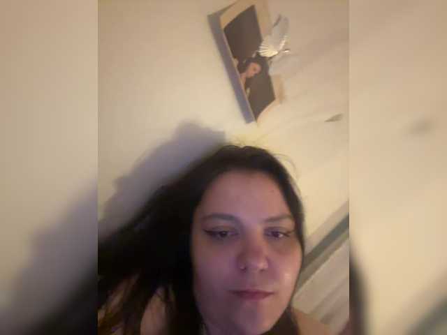 Tinochka9 live cam on BongaCams