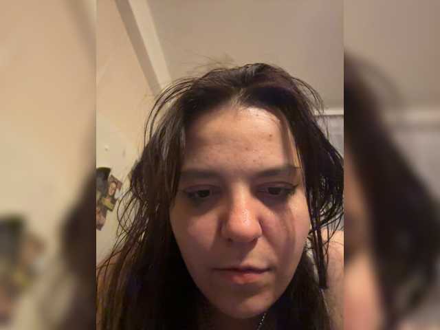 Tinochka9 live cam on BongaCams