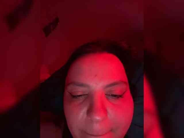 YouNona webcam