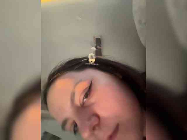 Tinochka9 Live Webcam on BongaCams