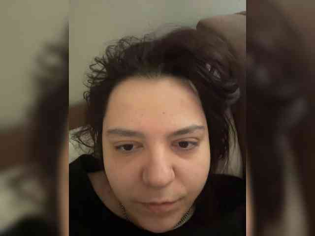 YouNona webcam