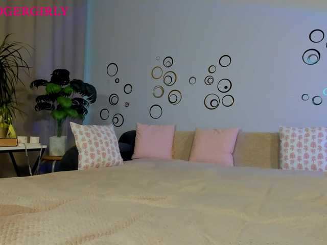 its_nicki_m live cam preview