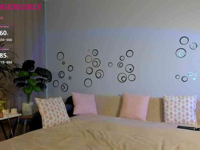 its_nicki_m webcam
