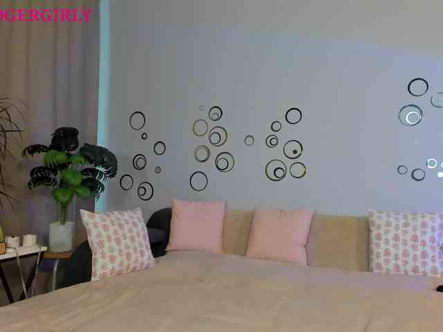 its_nicki_m webcam