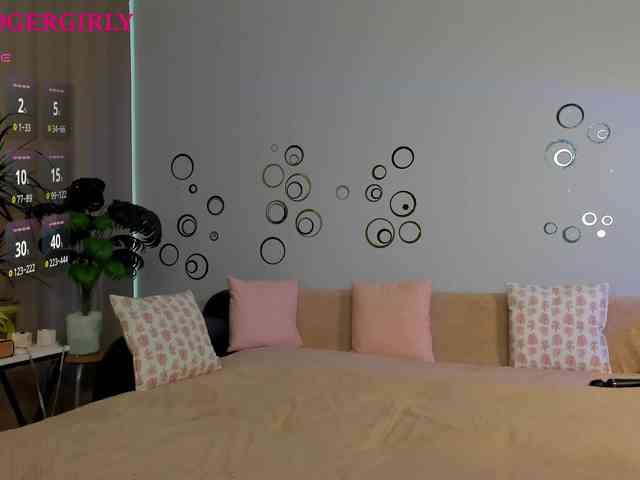 its_nicki_m webcam