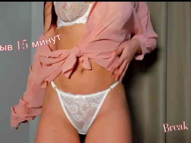 its_nicki_m webcam