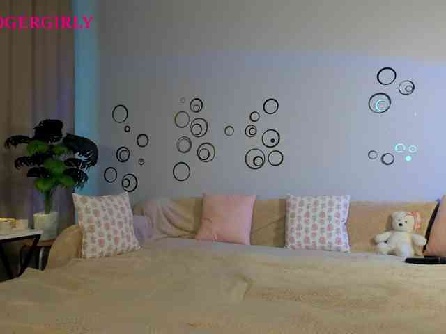 its_nicki_m webcam
