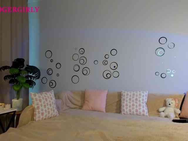 its_nicki_m webcam