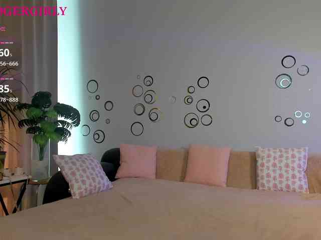its_nicki_m webcam