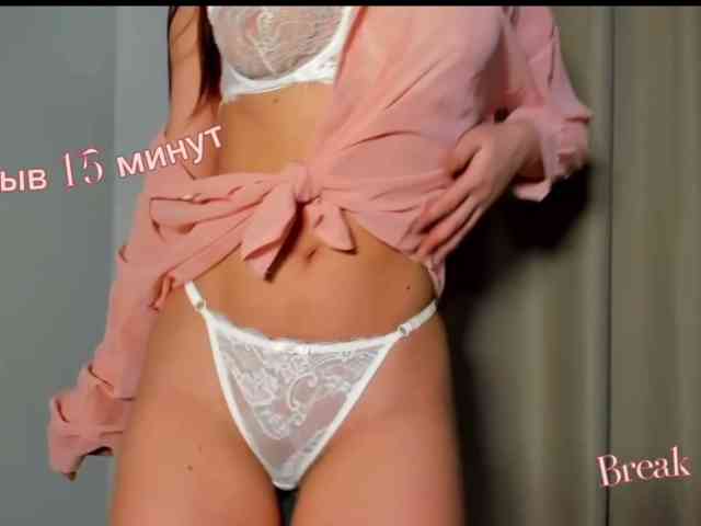 its_nicki_m webcam