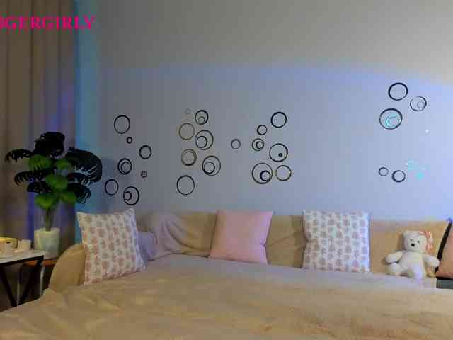 its_nicki_m webcam