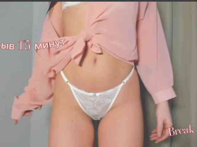 its_nicki_m webcam