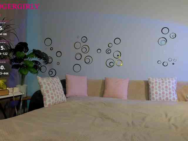 its_nicki_m webcam