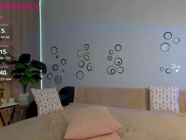 its_nicki_m webcam