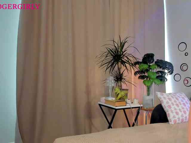 its_nicki_m webcam