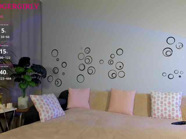 its_nicki_m webcam
