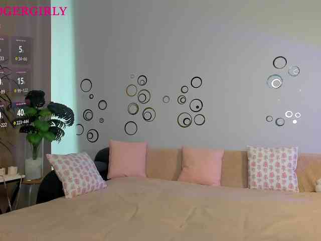 its_nicki_m webcam