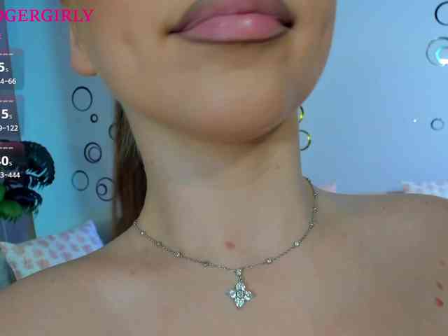 its_nicki_m webcam