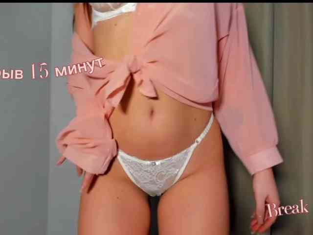 its_nicki_m webcam
