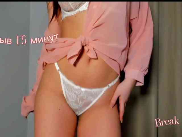 its_nicki_m webcam