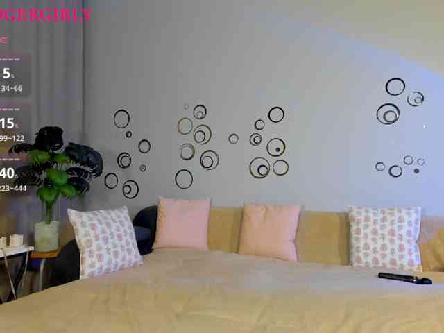its_nicki_m webcam