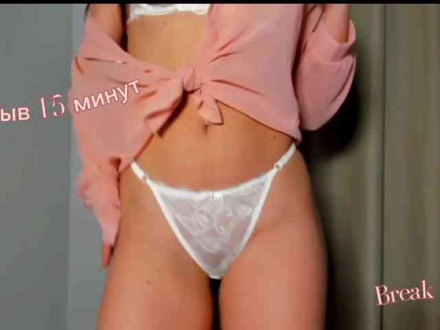 its_nicki_m webcam