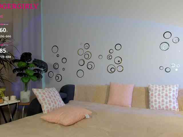 its_nicki_m webcam