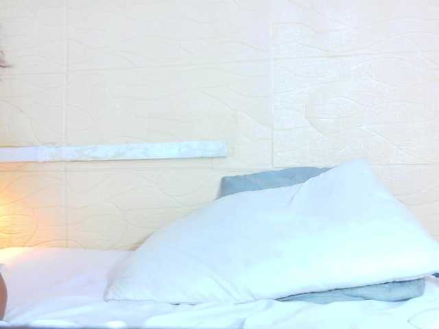 shamira-moore live cam on BongaCams