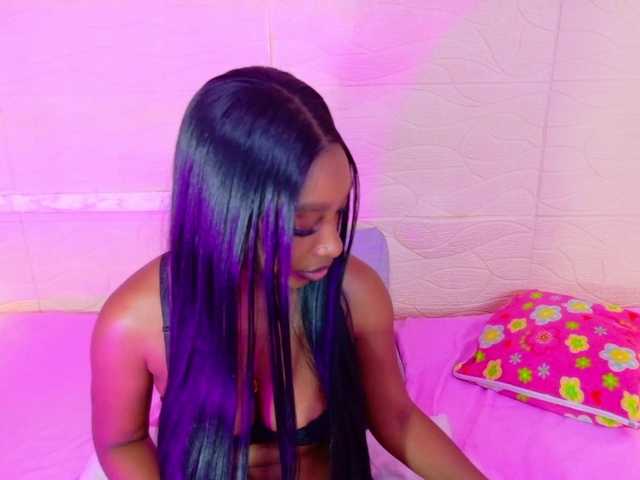 shamira-moore live webcam show